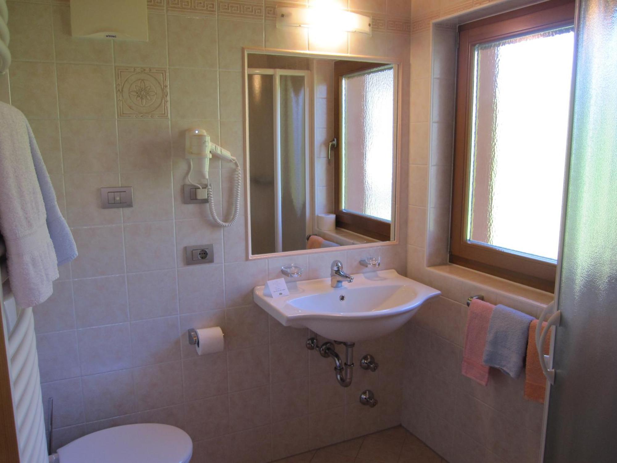 Hotel Garni Sonneck Laion Esterno foto