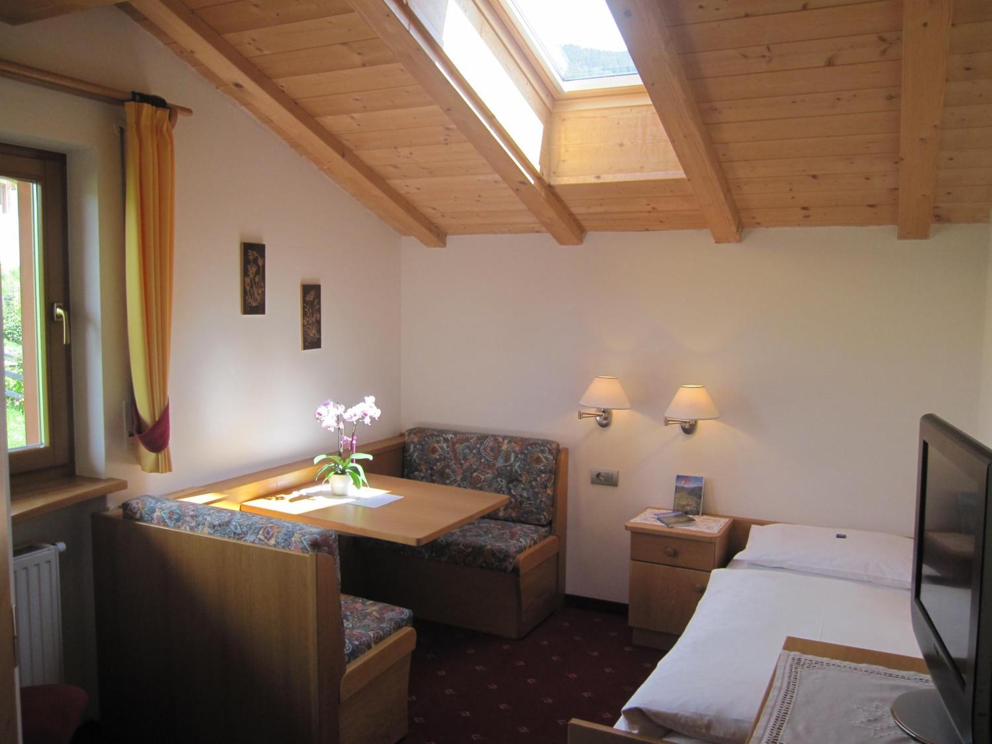 Hotel Garni Sonneck Laion Esterno foto