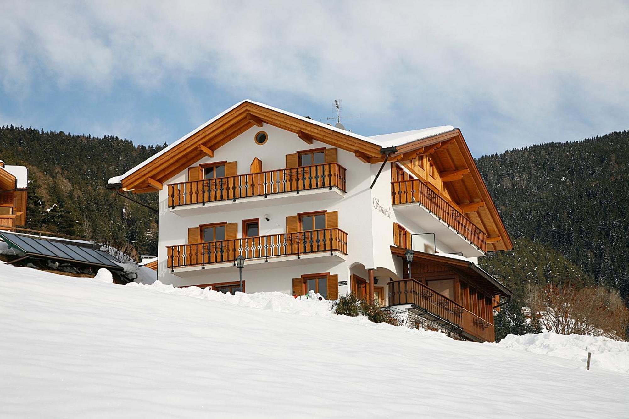 Hotel Garni Sonneck Laion Esterno foto