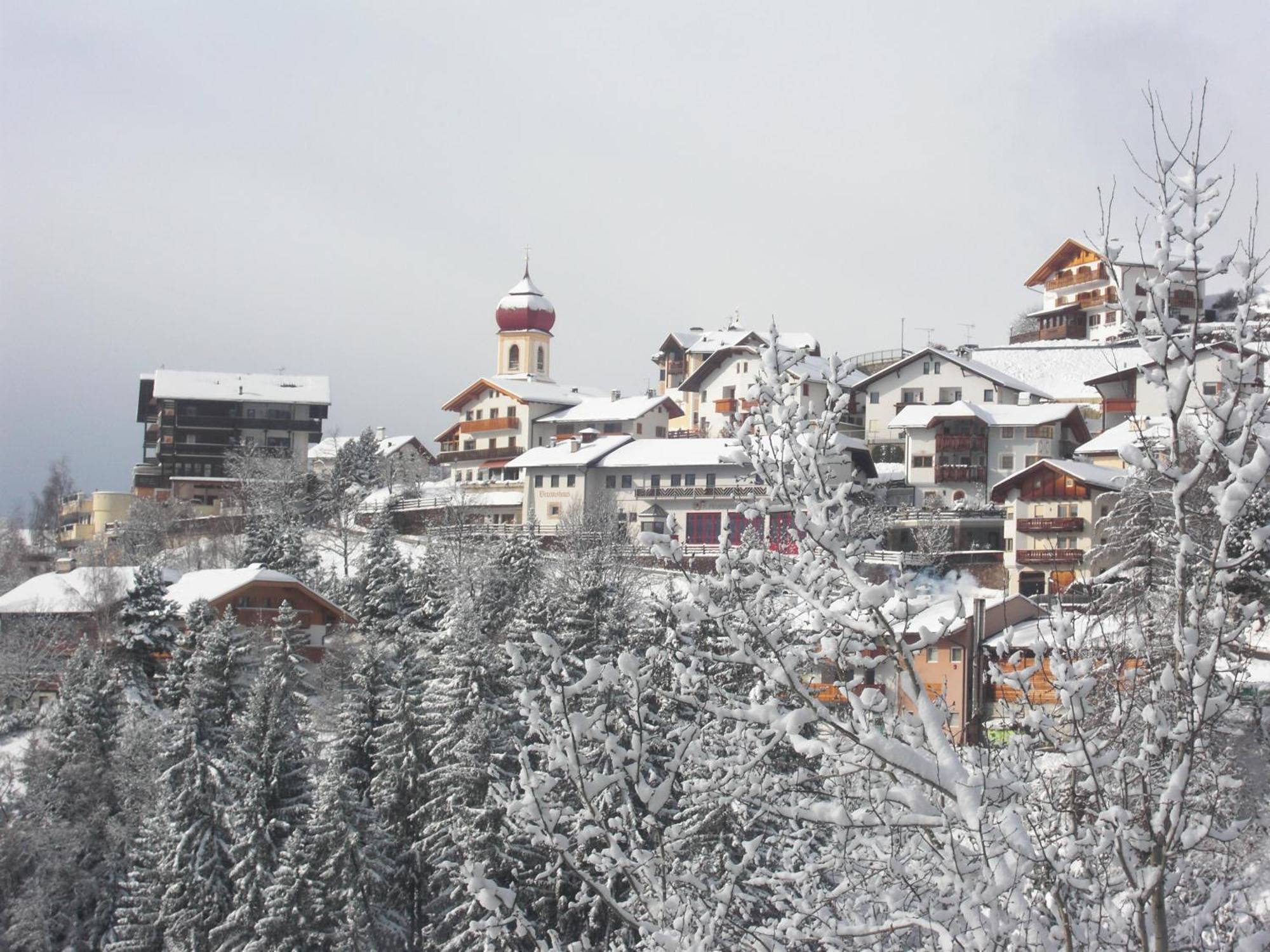 Hotel Garni Sonneck Laion Esterno foto